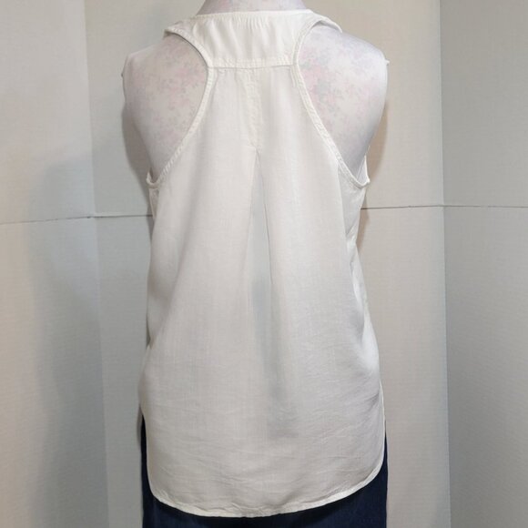 Glam📦Women's White Racer Back Sleeveless Tank Top - NWOT - Picture 3 of 7
